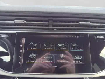 AUDI Q8 50 TDI S LINE