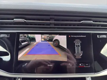 AUDI Q8 50 TDI S LINE