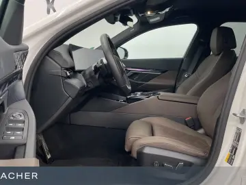 BMW 550e A xDr. Lim M Sport AHK ACCPro 360 LCPRO 19