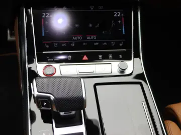 AUDI SQ8 TFSI quattro  HD-Matrix  Air  Pano  B&O  AHK
