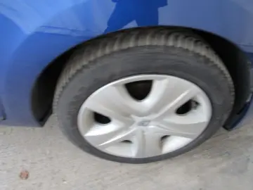 RENAULT CLIO 1.5 dCi 90CP Zen EDC