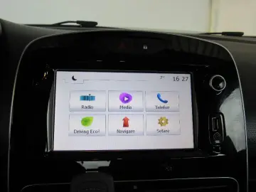 RENAULT CLIO 1.5 dCi 90CP Zen EDC