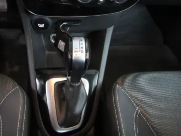 RENAULT CLIO 1.5 dCi 90CP Zen EDC