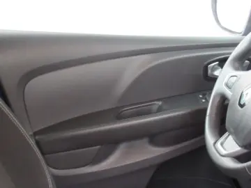 RENAULT CLIO 1.5 dCi 90CP Zen EDC