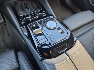 BMW 550e xDrive M Sport   GARANTIE-bis-07.2029