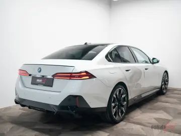 BMW 550 5 Limousine 550 e xDrive M Sport