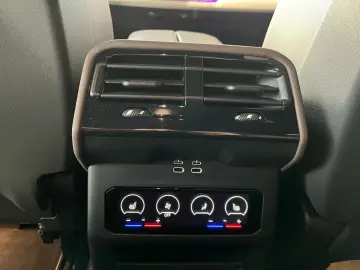 BMW 550e xDrive M-Sportpaket ad.LED Sitzlüftung B&W