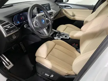 BMW X3 xDrive30e M Sport Navi Head-Up Kamera HiFi