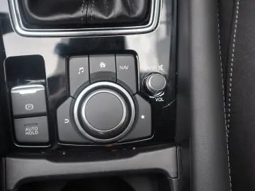 MAZDA 6 L G-145 Center-Line  Aktion  NAVI ACAA MRCC SH