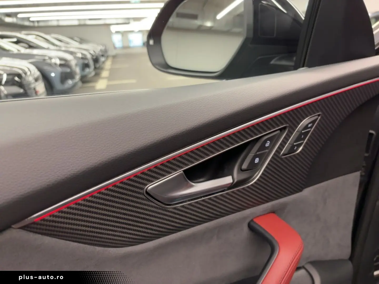 AUDI SQ8 TFSI tiptr. 360 K MATRIX PANO HUD VIRTUAL