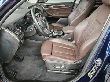 BMW X3 xDrive30e M Sportlenkrad 20 Zoll 1Hand