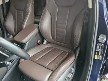 BMW X3 xDrive30e M Sportlenkrad 20 Zoll 1Hand