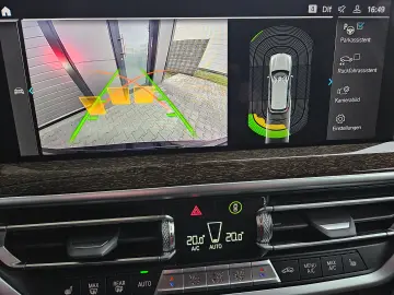 BMW X3 xDrive30e M Sportlenkrad 20 Zoll 1Hand