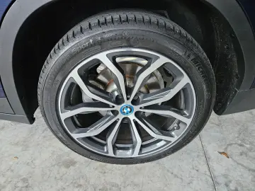 BMW X3 xDrive30e M Sportlenkrad 20 Zoll 1Hand