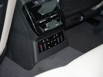 Audi A6 Lim TDI quattro 2xSLINE MMI TECH PRO PANO 21