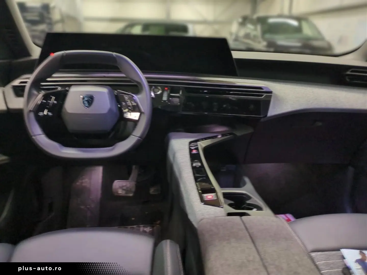 PEUGEOT 5008 ALLURE HYBRID DSC6  7 SITZER SHZ PDC KAMERA