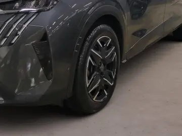 PEUGEOT 5008 ALLURE HYBRID DSC6  7 SITZER SHZ PDC KAMERA