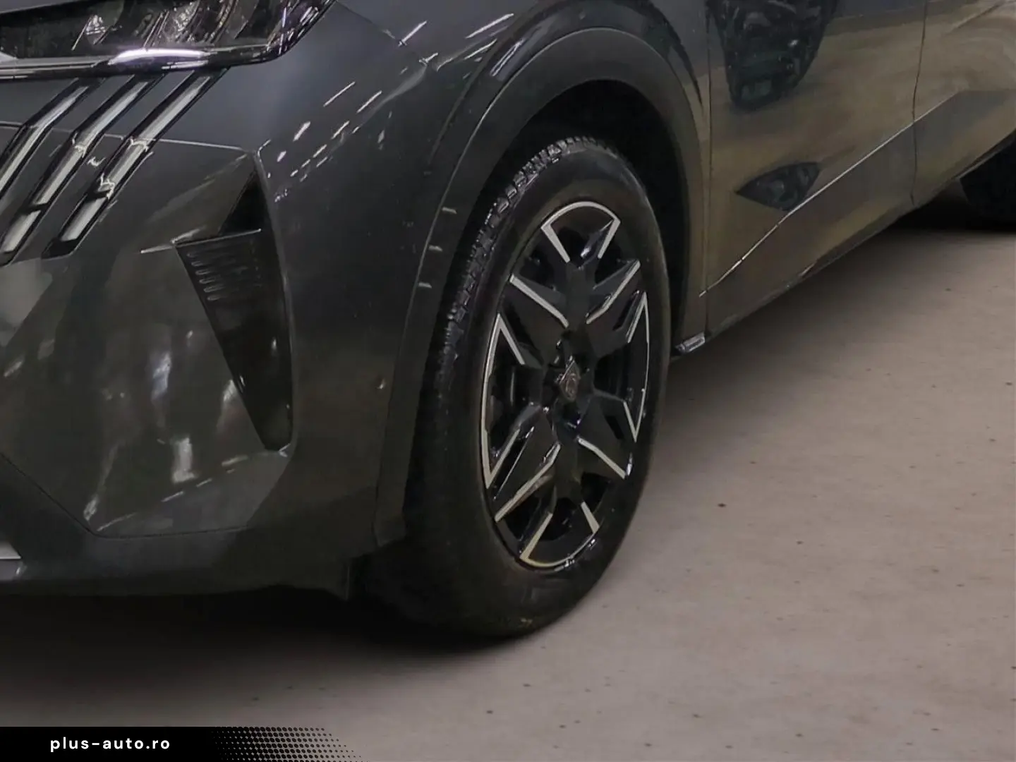 PEUGEOT 5008 ALLURE HYBRID DSC6  7 SITZER SHZ PDC KAMERA