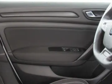 RENAULT MEGANE 1.5 Blue dCi 95CP Business