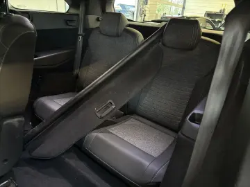 PEUGEOT 5008 1 2 Allure Hybrid 145 e-DSC6 (Blue Ingaro)