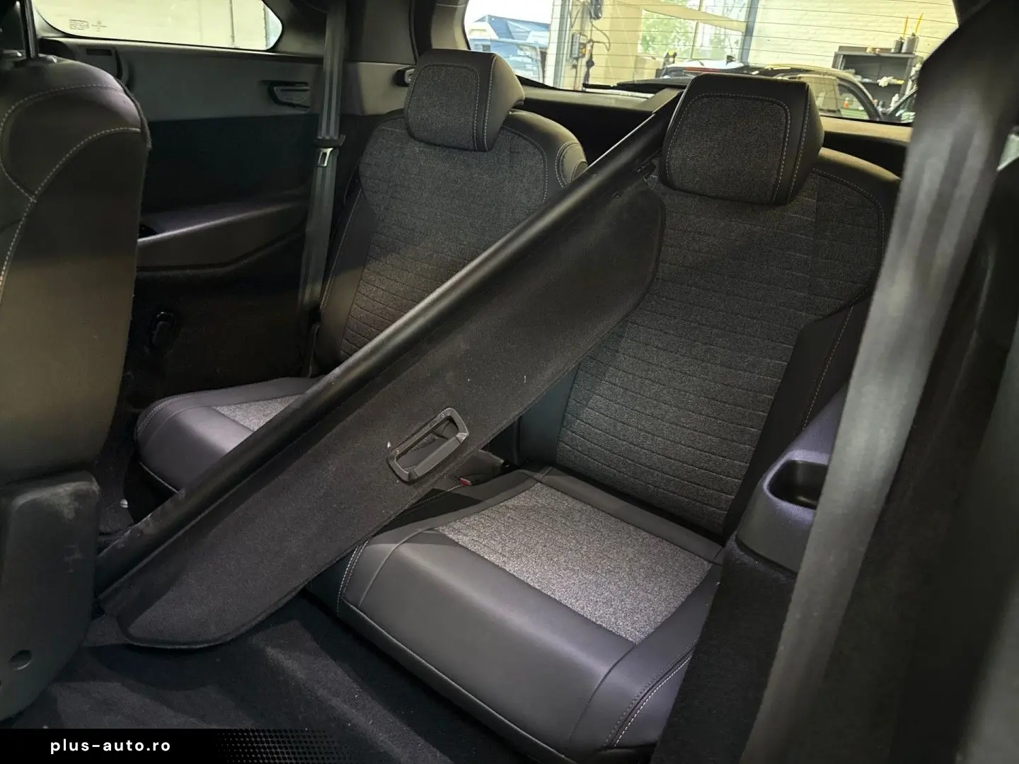 PEUGEOT 5008 1 2 Allure Hybrid 145 e-DSC6 (Blue Ingaro)