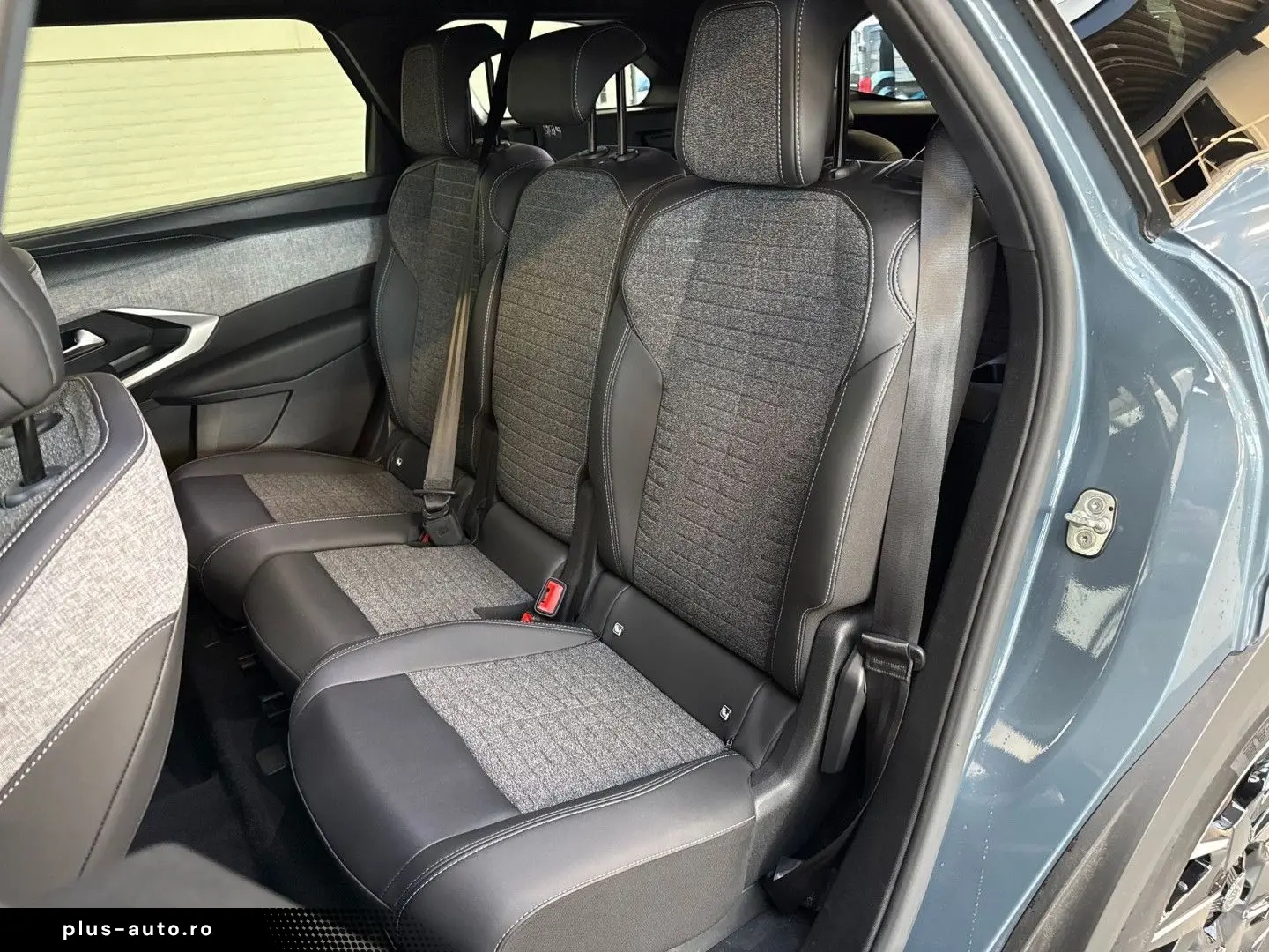 PEUGEOT 5008 1 2 Allure Hybrid 145 e-DSC6 (Blue Ingaro)