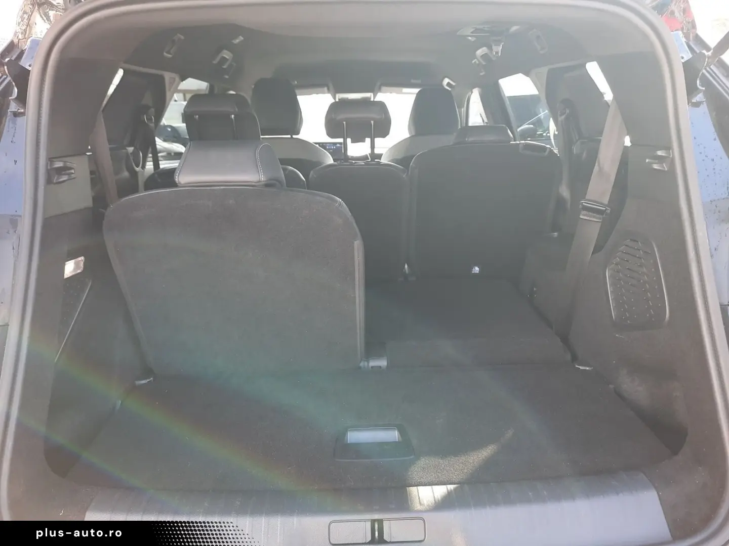 PEUGEOT 5008 1.2 136 A llure 7 Sitzer Navi Kamera LED