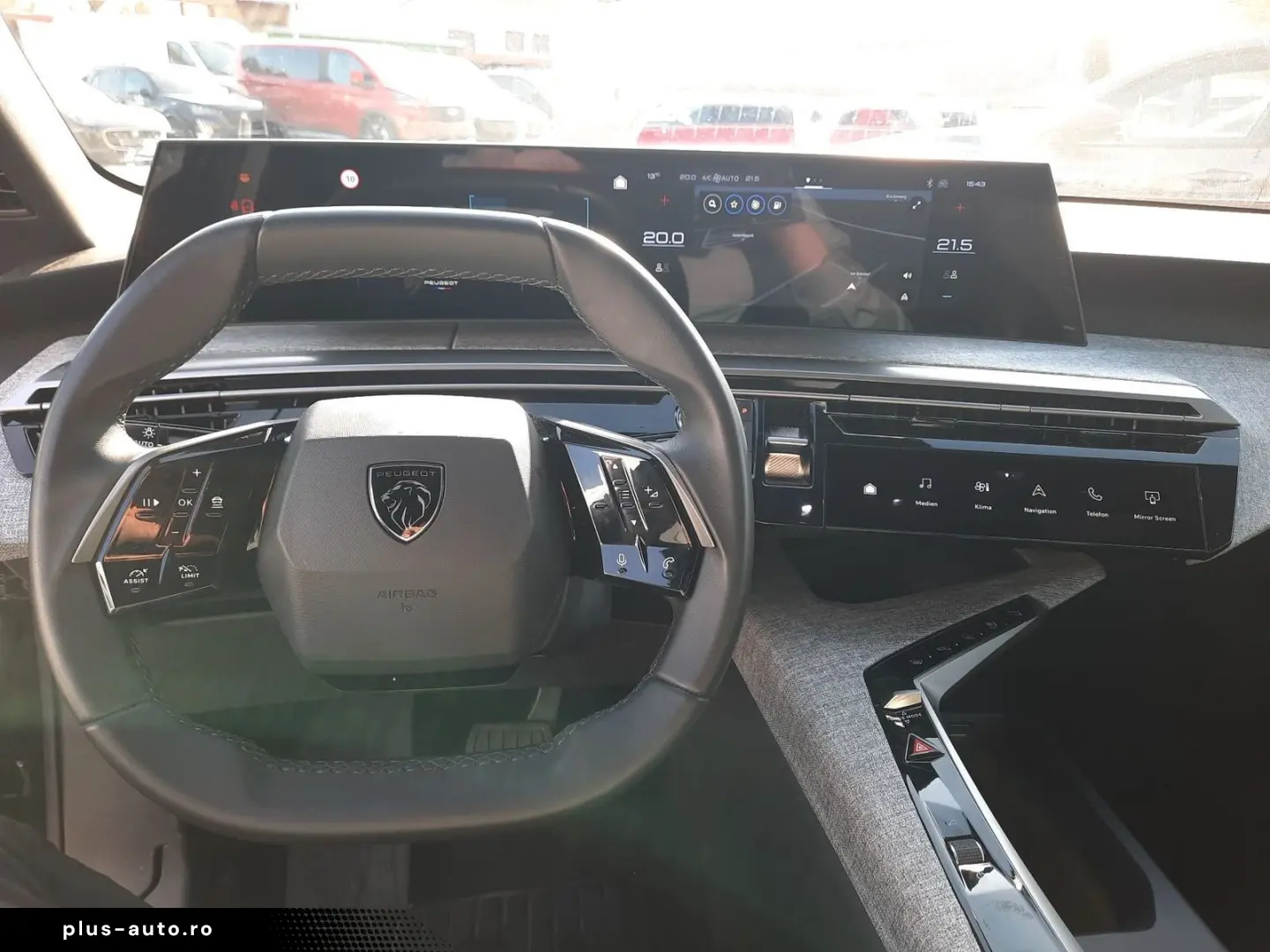 PEUGEOT 5008 1.2 136 A llure 7 Sitzer Navi Kamera LED