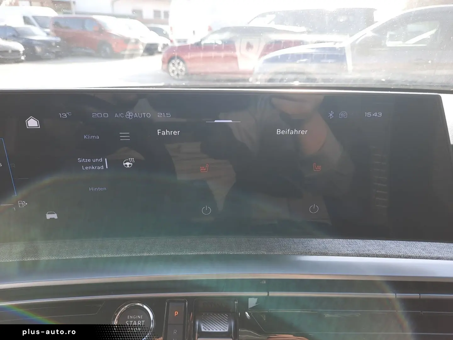 PEUGEOT 5008 1.2 136 A llure 7 Sitzer Navi Kamera LED