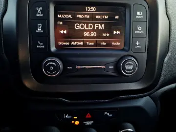 JEEP RENEGADE 1.0 Turbo 120 CP Longitude 4x2