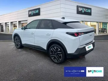 PEUGEOT 3008 1.2 Hybrid 145 Allure Aut . CAM Navi SHZ