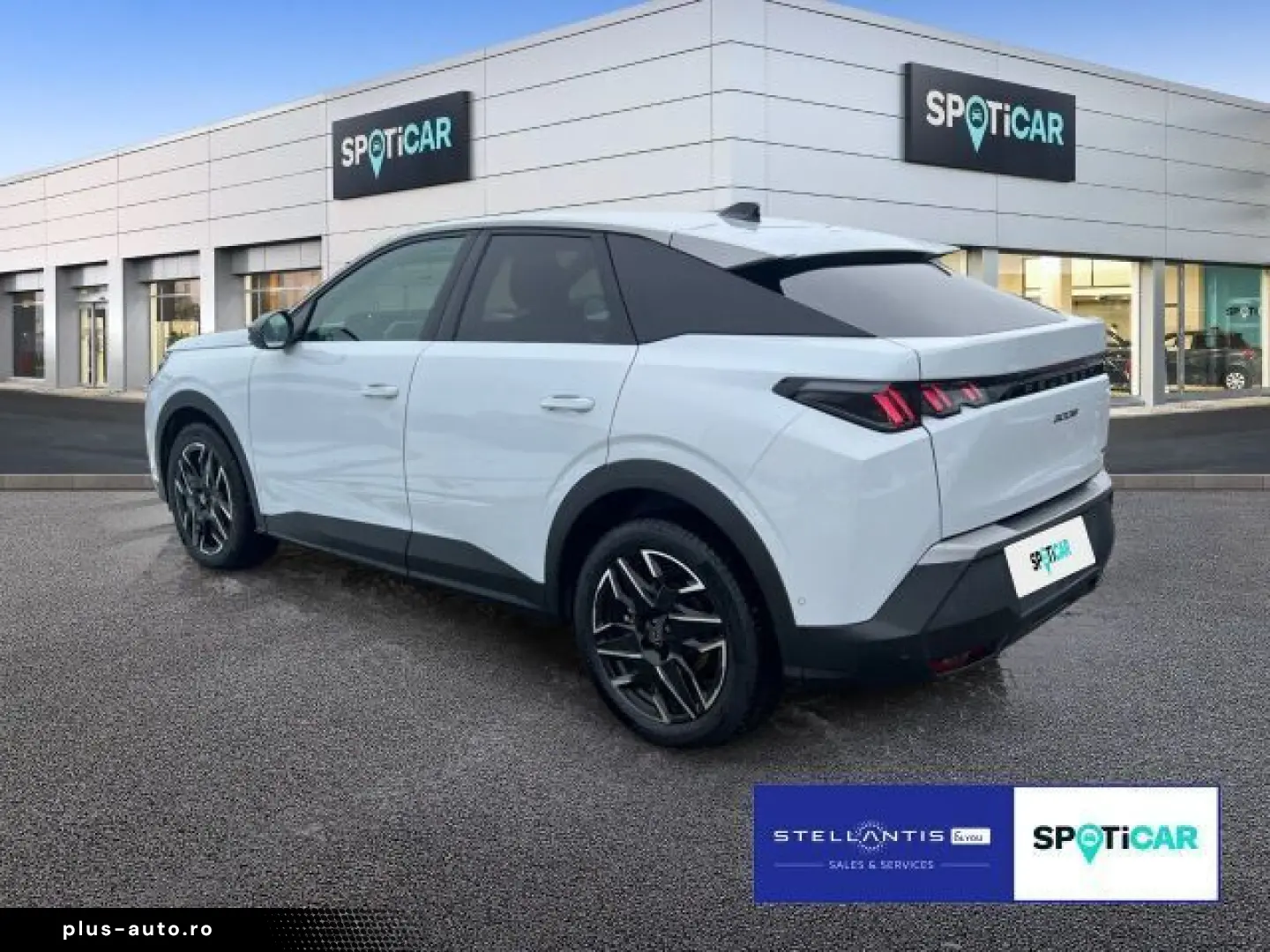 PEUGEOT 3008 1.2 Hybrid 145 Allure Aut . CAM Navi SHZ