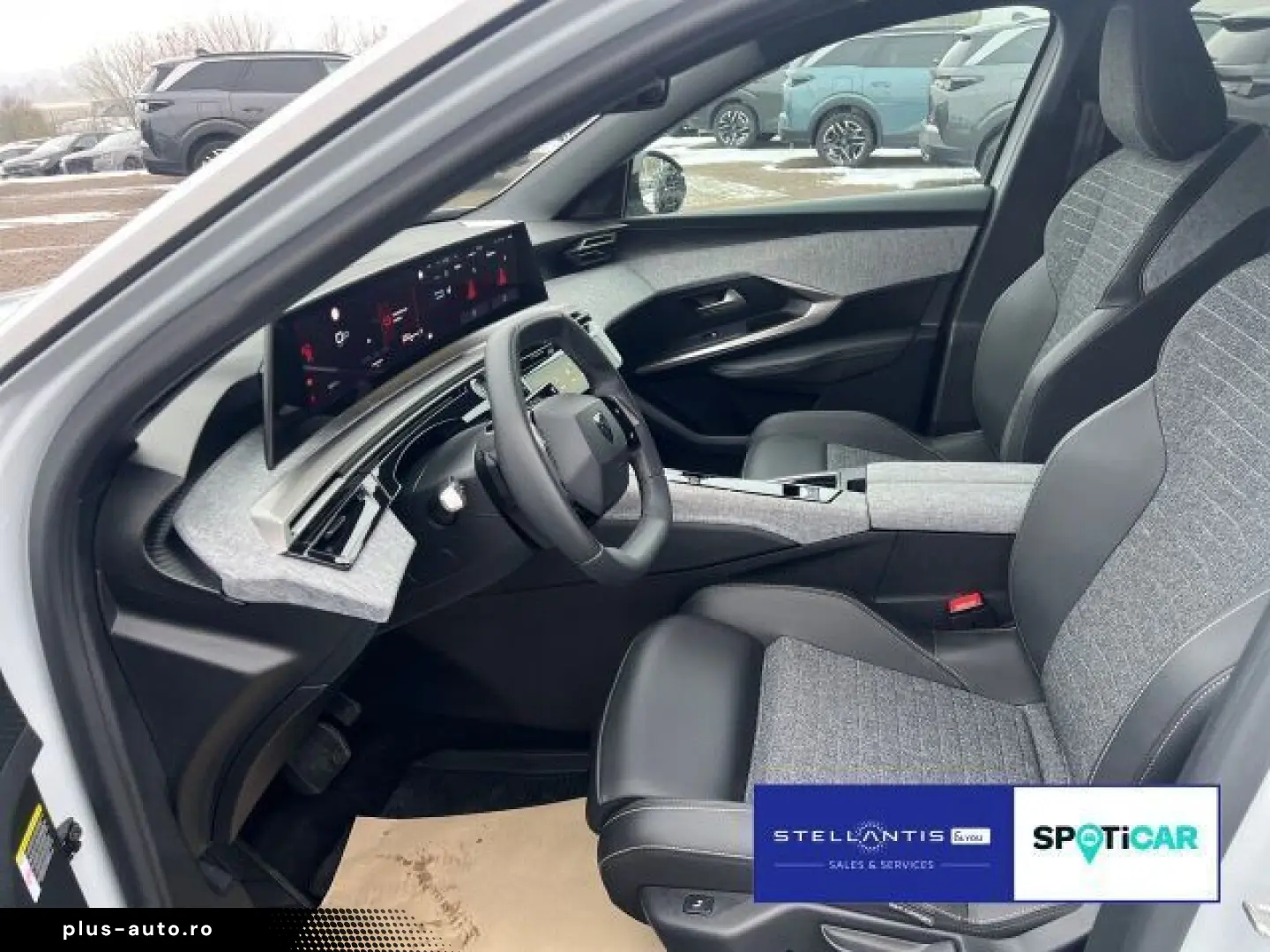 PEUGEOT 3008 1.2 Hybrid 145 Allure Aut . CAM Navi SHZ