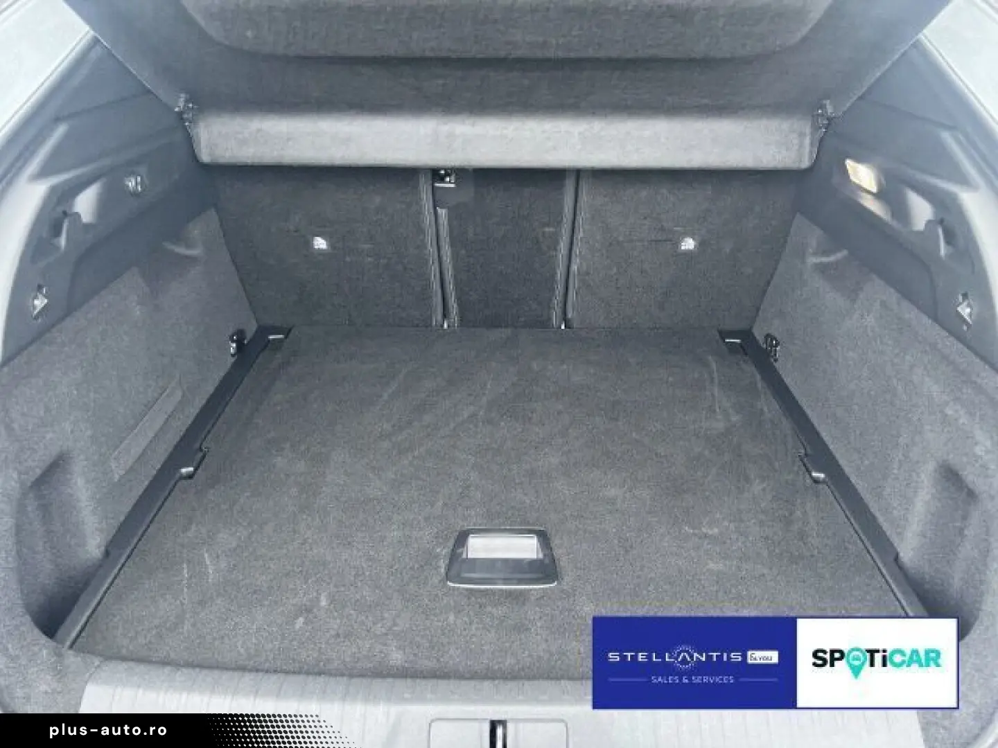 PEUGEOT 3008 1.2 Hybrid 145 Allure Aut . CAM Navi SHZ