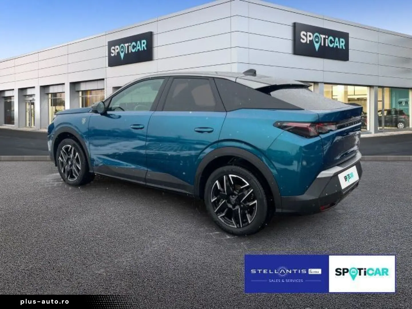 PEUGEOT 3008 1.2 Hybrid 145 GT Aut. CA M Navi Winter Pak