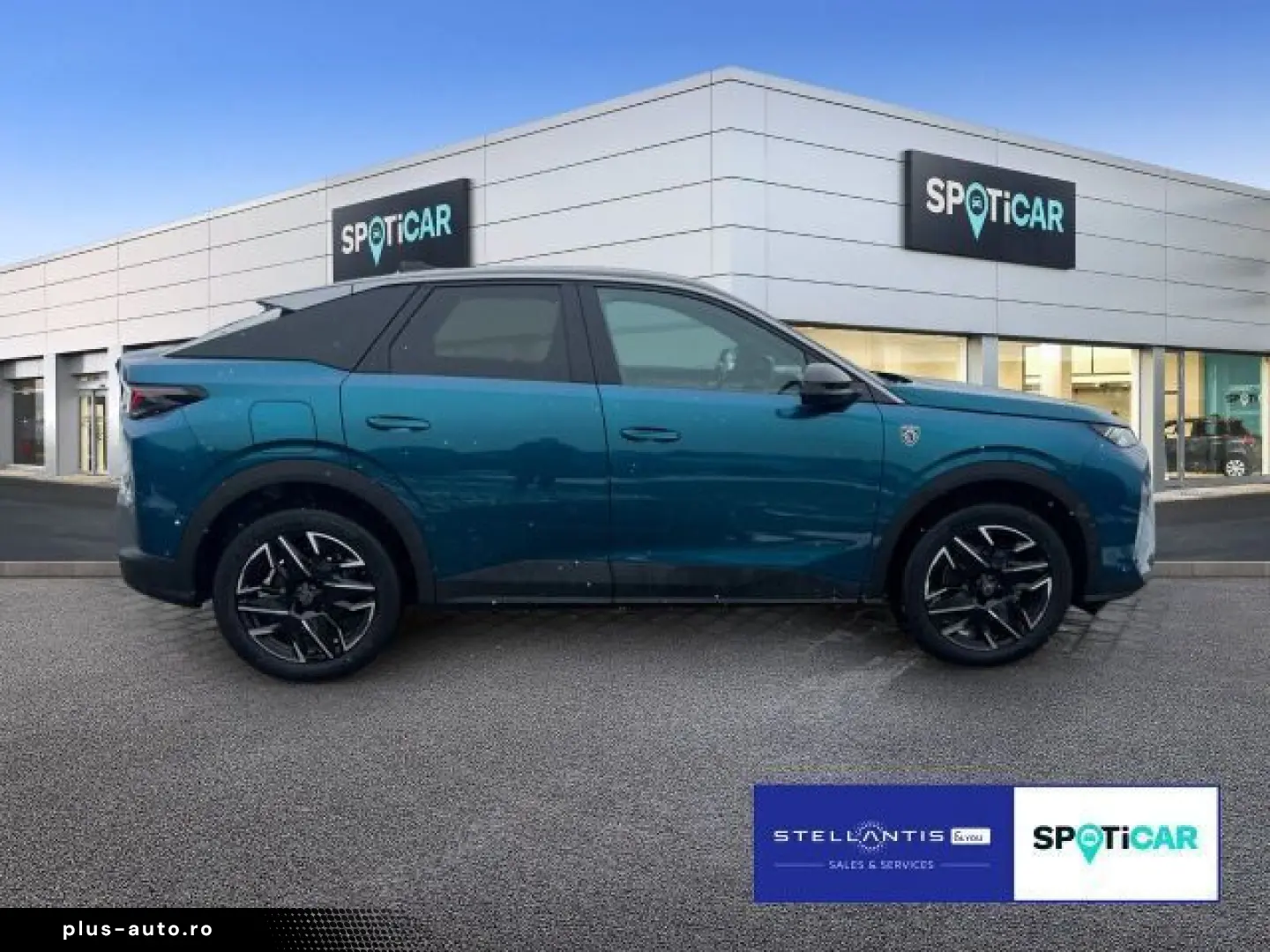 PEUGEOT 3008 1.2 Hybrid 145 GT Aut. CA M Navi Winter Pak