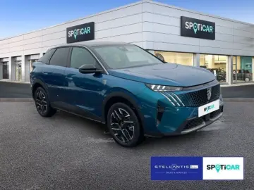 PEUGEOT 3008 1.2 Hybrid 145 GT Aut. CA M Navi Winter Pak
