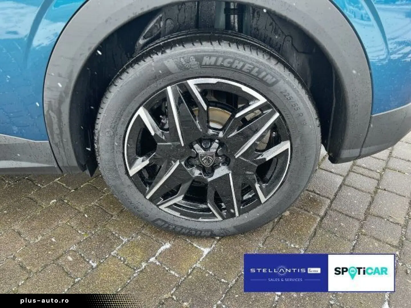 PEUGEOT 3008 1.2 Hybrid 145 GT Aut. CA M Navi Winter Pak