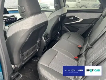 PEUGEOT 3008 1.2 Hybrid 145 GT Aut. CA M Navi Winter Pak