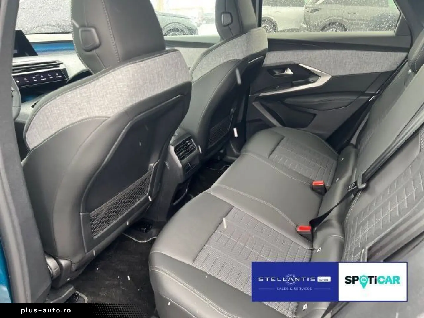 PEUGEOT 3008 1.2 Hybrid 145 GT Aut. CA M Navi Winter Pak