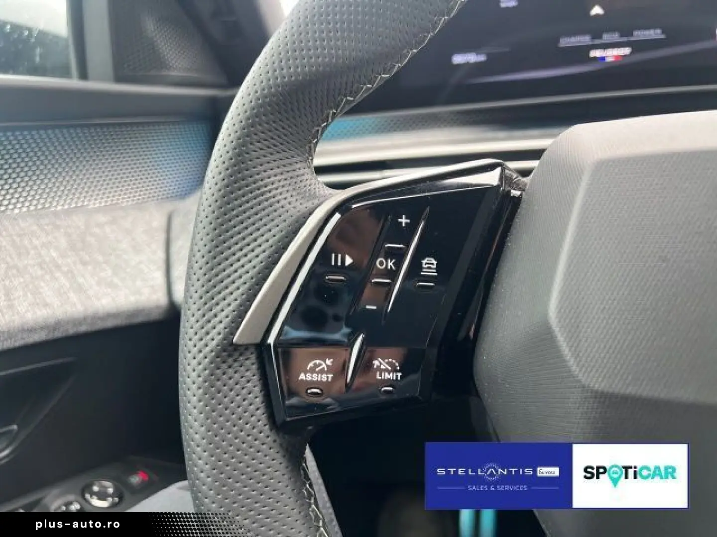 PEUGEOT 3008 1.2 Hybrid 145 GT Aut. CA M Navi Winter Pak