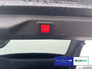 PEUGEOT 3008 1.2 Hybrid 145 GT Aut. CA M Navi Winter Pak