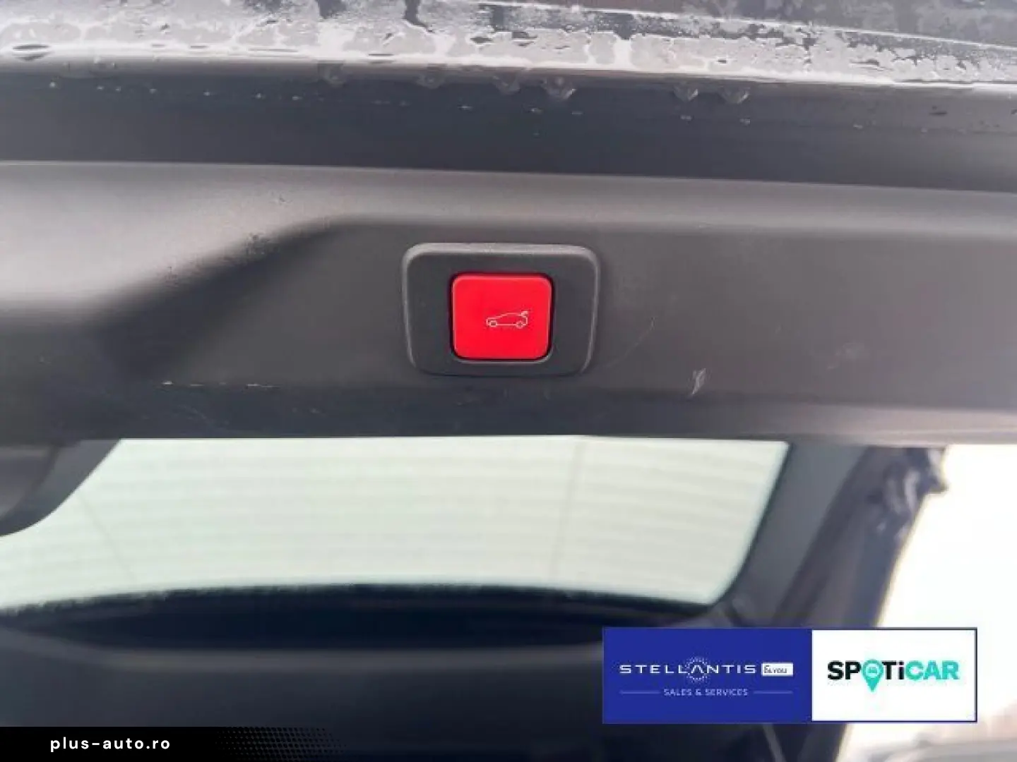 PEUGEOT 3008 1.2 Hybrid 145 GT Aut. CA M Navi Winter Pak