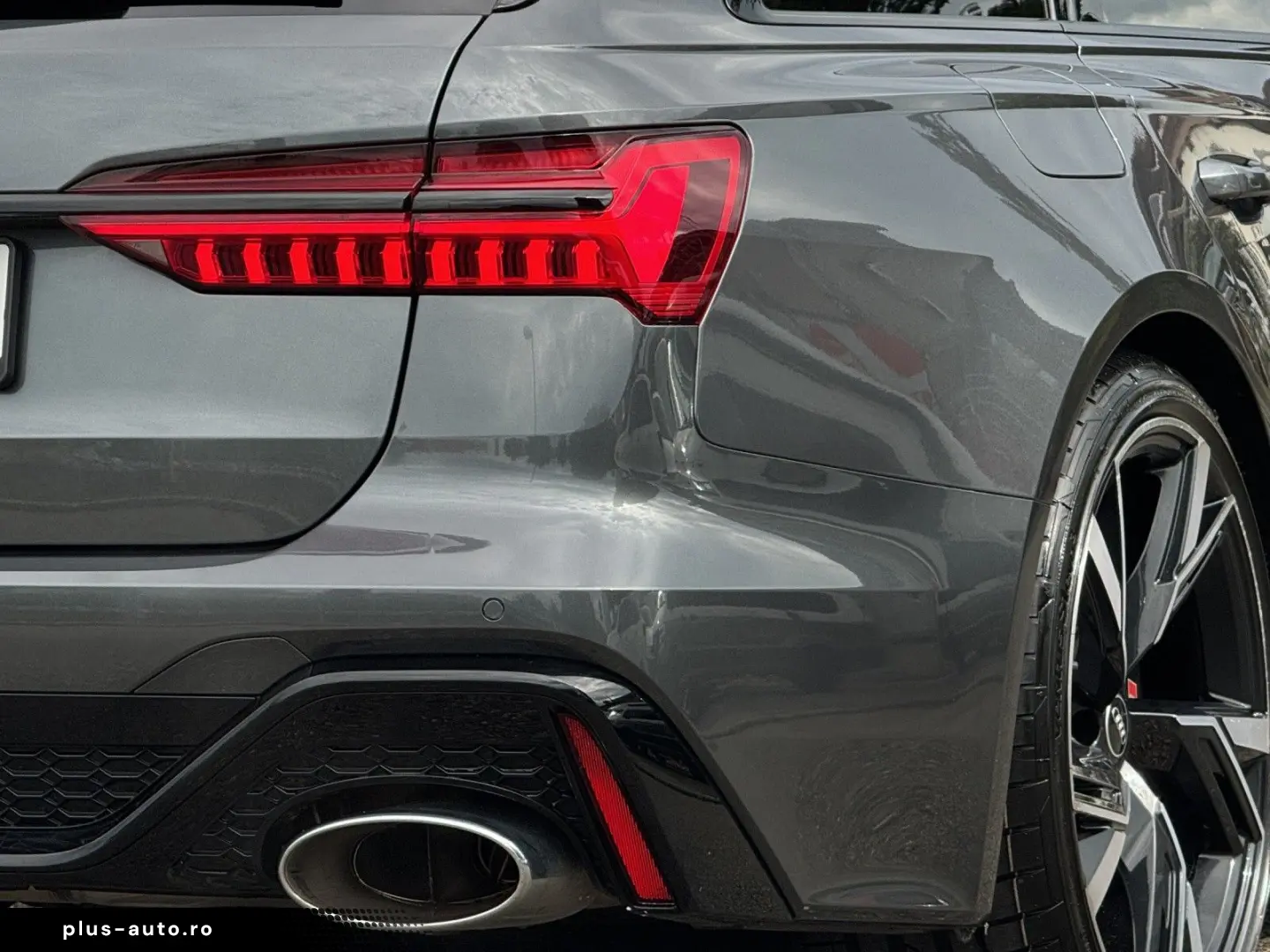 AUDI RS 6 Avant 4.0 TFSI quattro LED LEDER HUD AIR SU