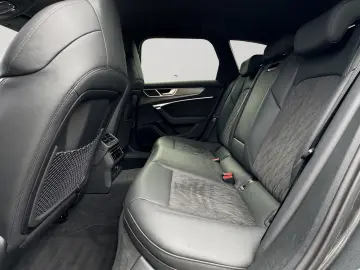 AUDI RS 6 Avant 4.0 TFSI quattro LED LEDER HUD AIR SU