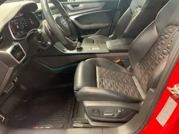 AUDI RS6 Avant tiptronic