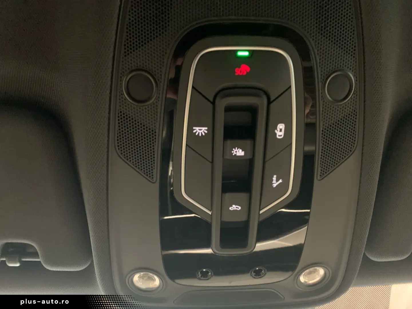 AUDI RS6 Avant tiptronic