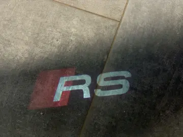 AUDI RS6 Avant tiptronic