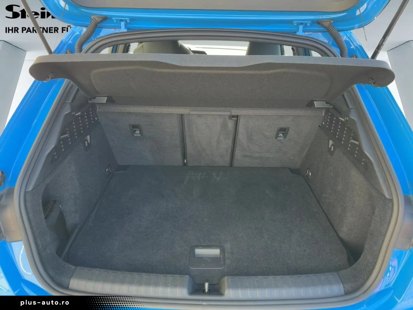 Audi A3 Sportback S line NAVI ACC AHK LED SIDEASS