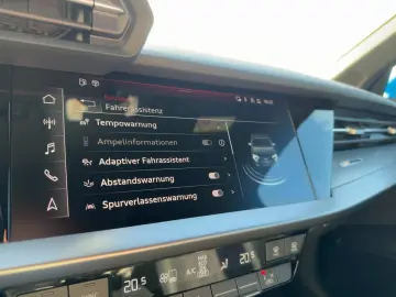 Audi A3 Sportback S line NAVI ACC AHK LED SIDEASS